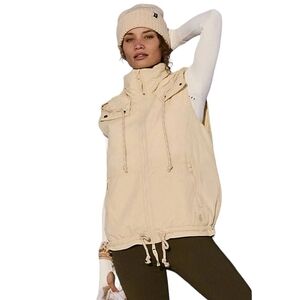 NWOT Free People Round & Round Recycled Puffer Vest